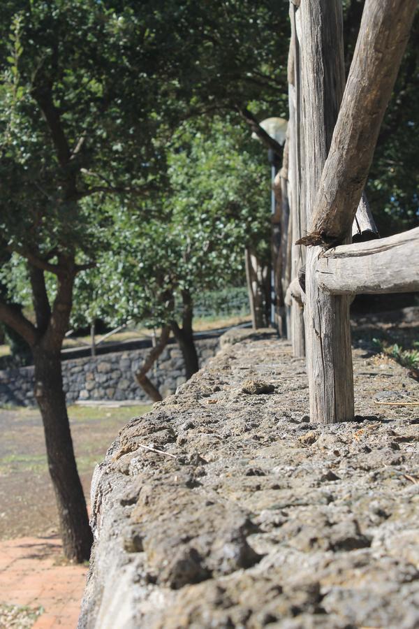 Le Cisterne Dell'Etna 호텔 Calcerana-Marina 외부 사진